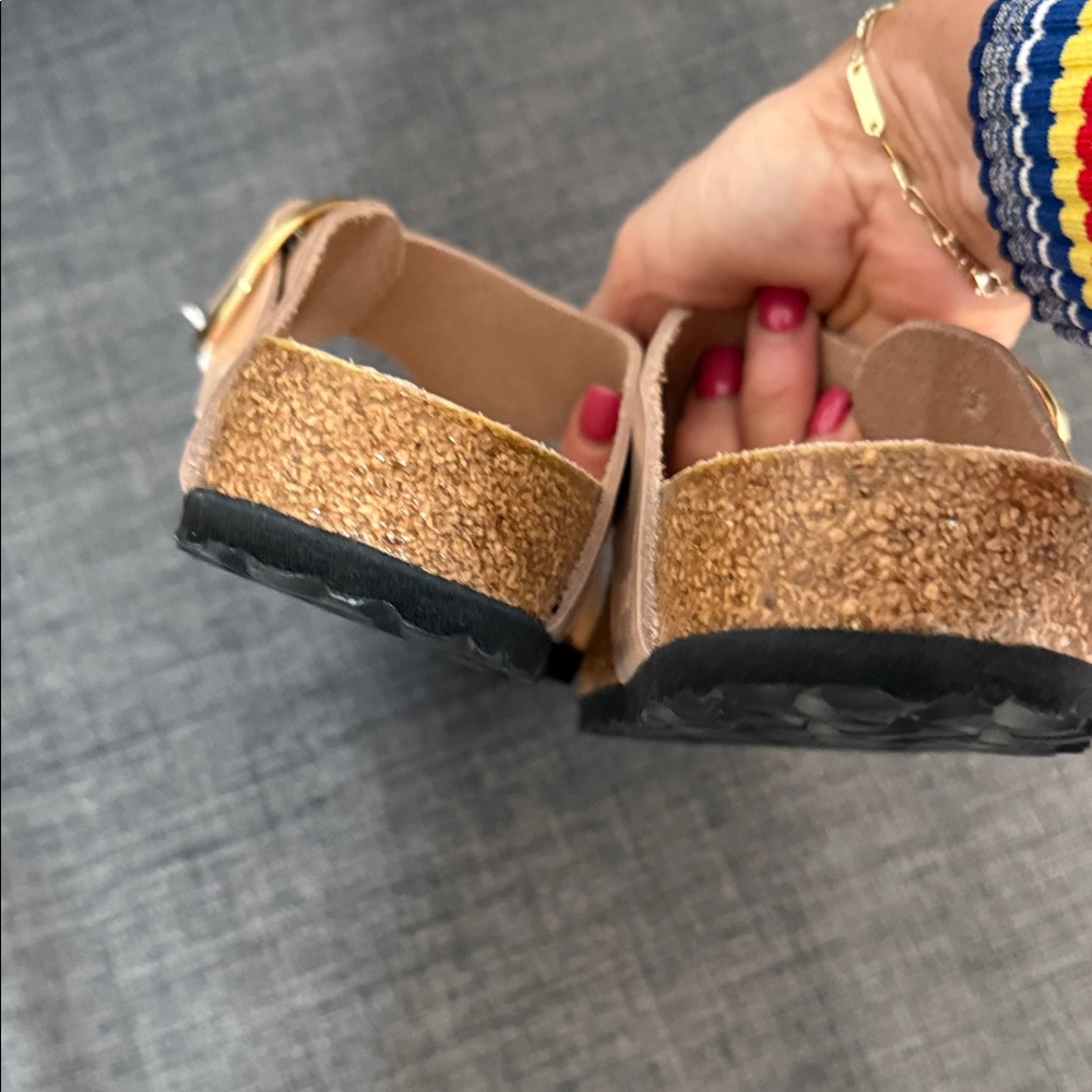 Birkenstock Nude Sandals with Gold Accents - Picture 4 of 7